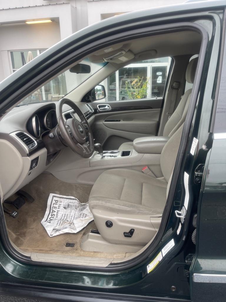 Jeep Grand Cherokee  2011