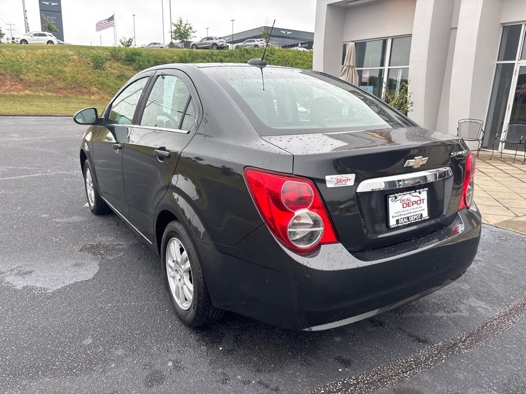 Chevrolet Sonic  2015