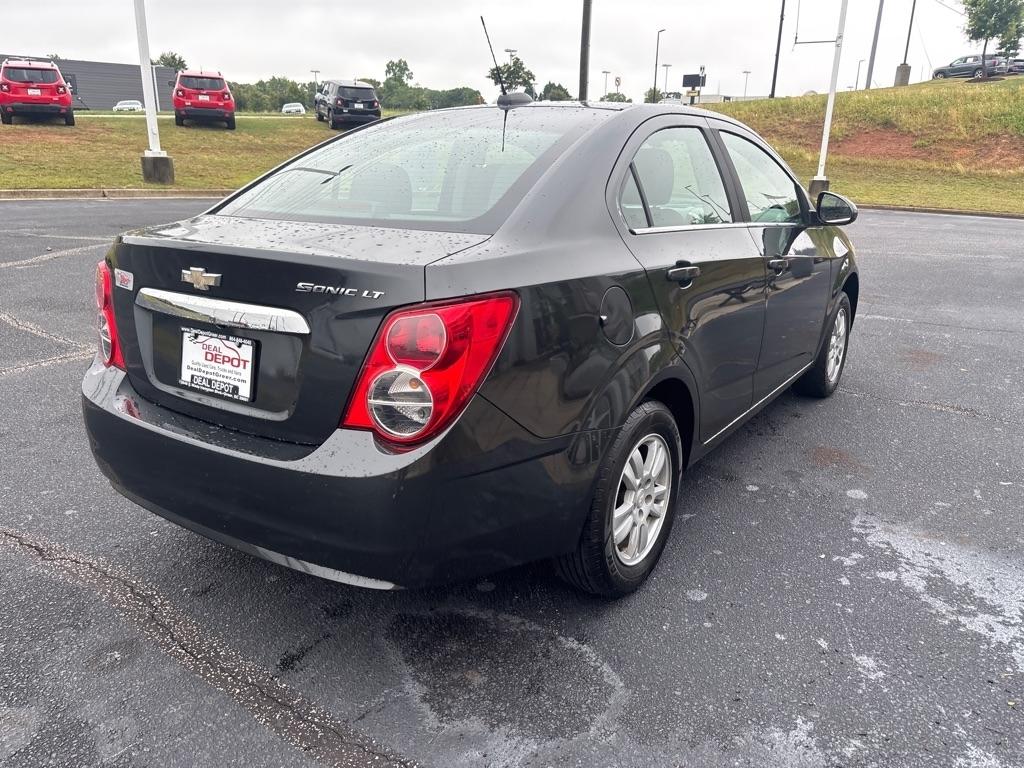 Chevrolet Sonic  2015