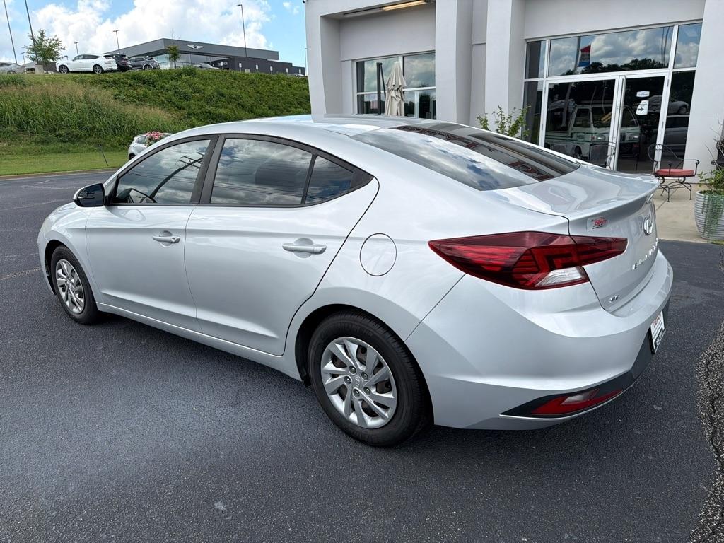 Hyundai Elantra  2019