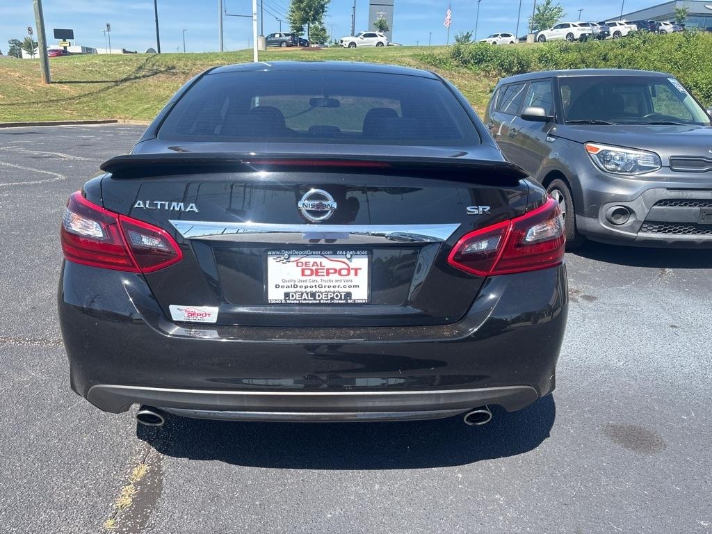 Nissan Altima  2017