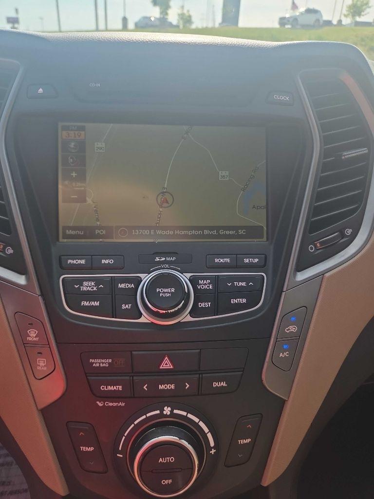 Hyundai Santa Fe  2015