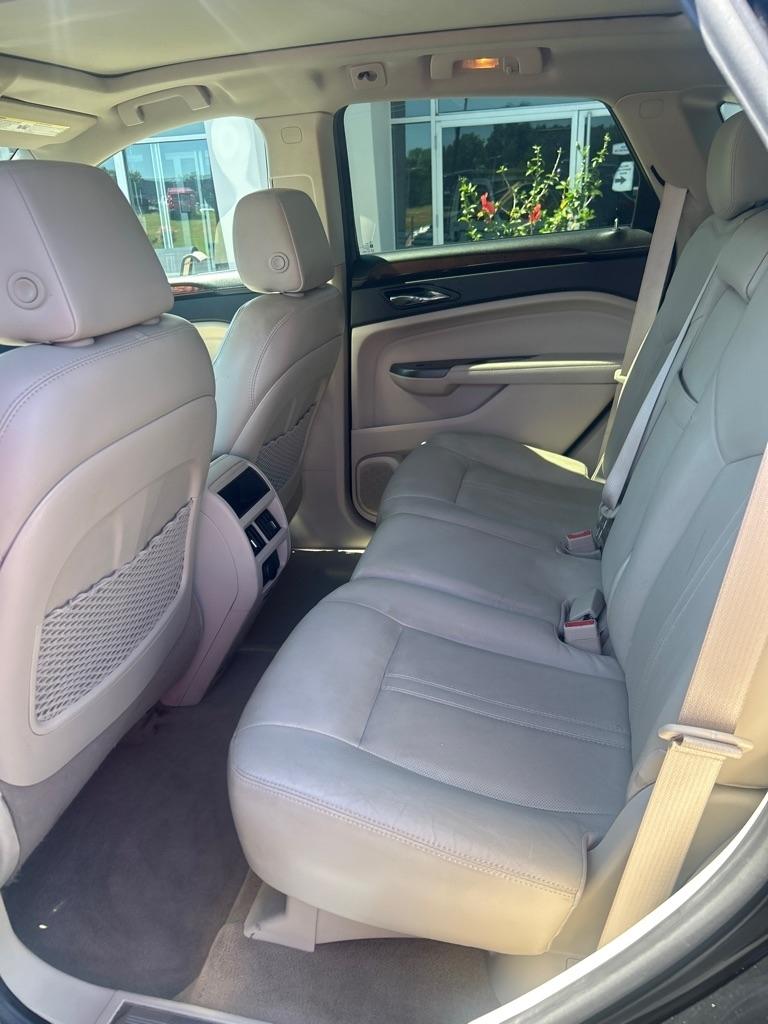 Cadillac SRX  2012