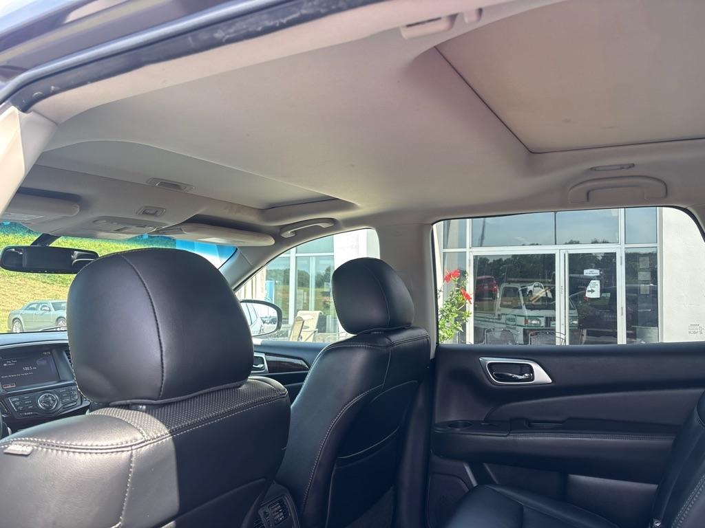 Nissan Pathfinder  2015