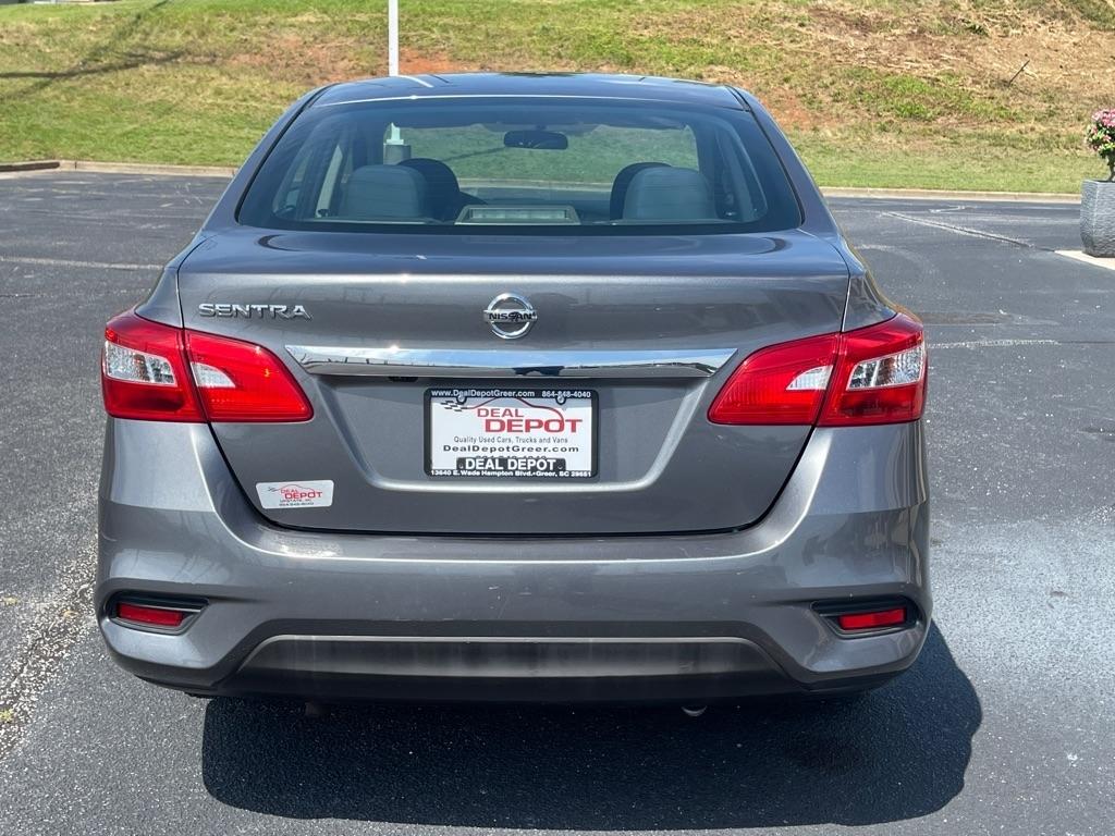 Nissan Sentra  2019
