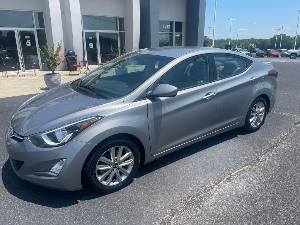 Hyundai Elantra  2015