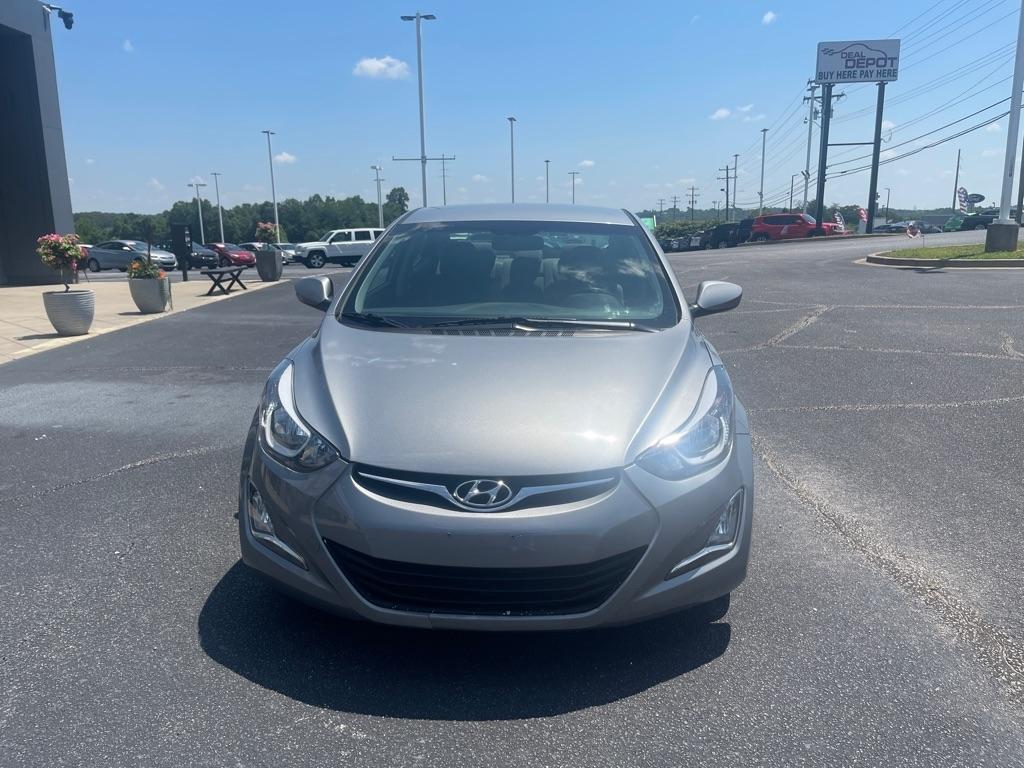 Hyundai Elantra  2015