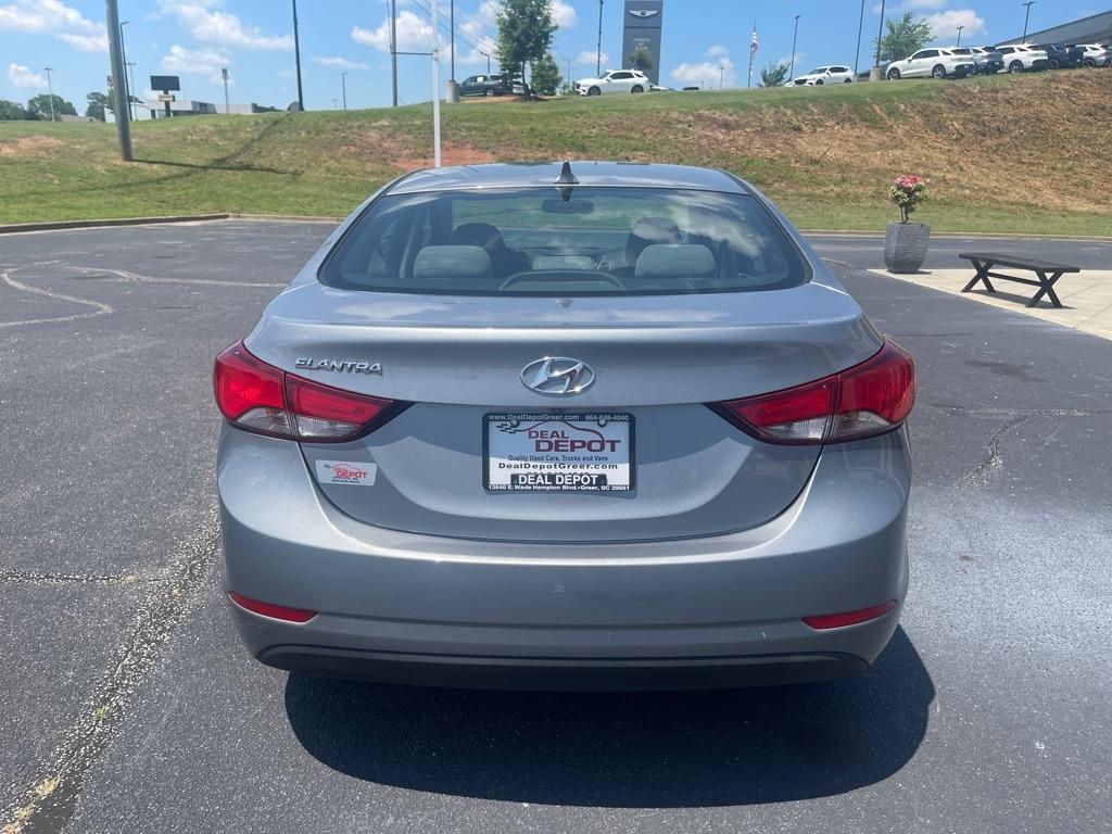 Hyundai Elantra  2015