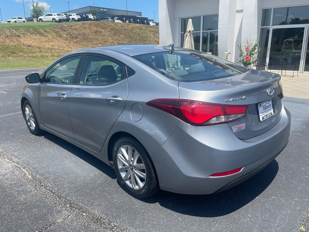 Hyundai Elantra  2015