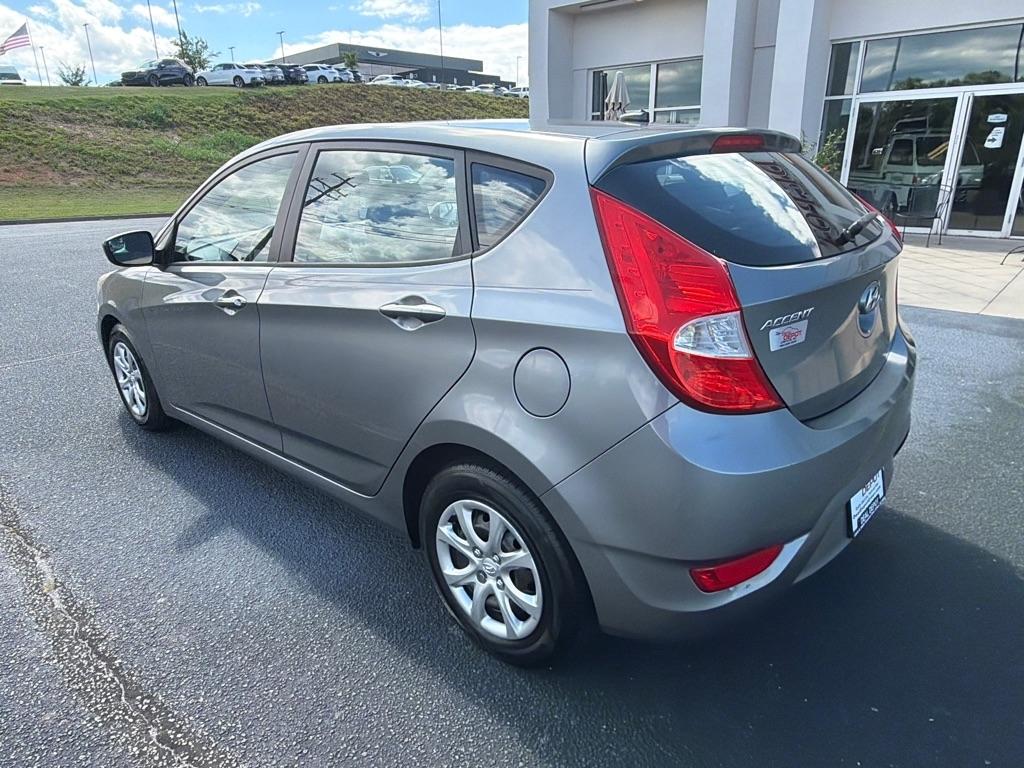 Hyundai Accent  2014