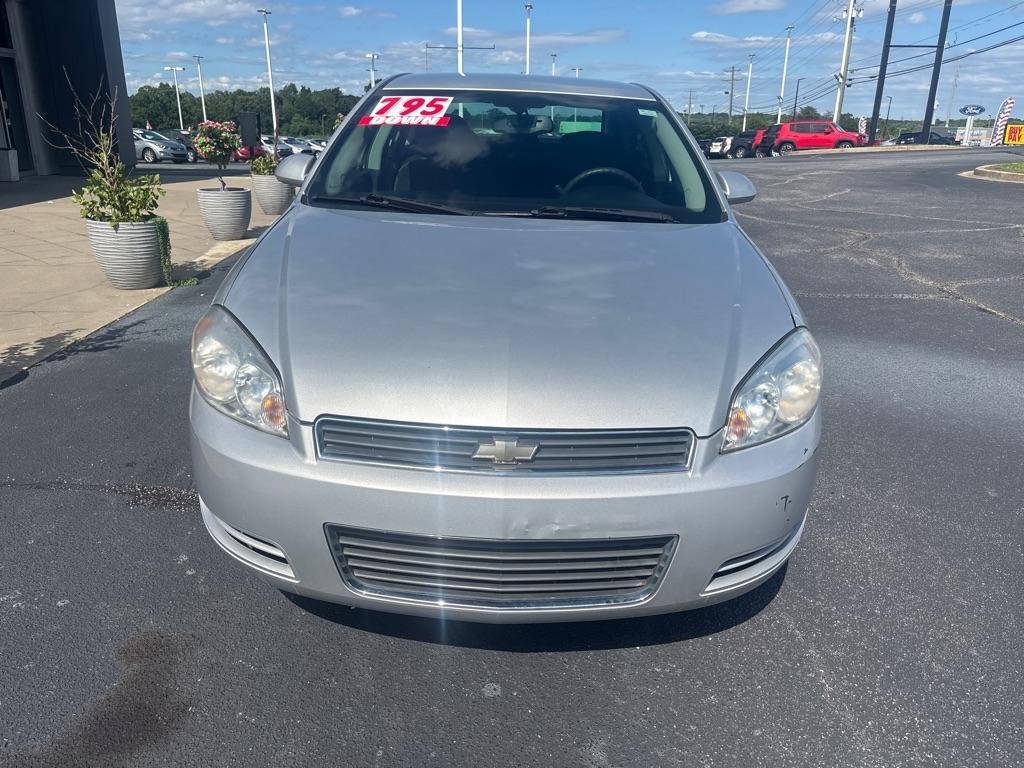 Chevrolet Impala  2010