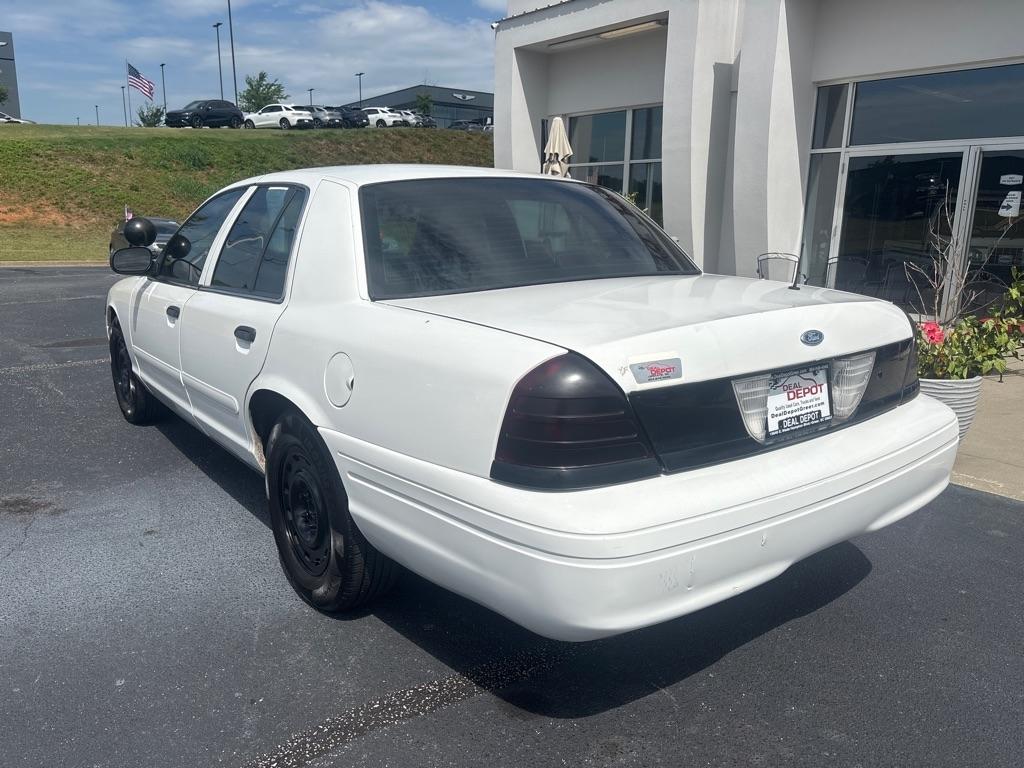Ford Crown Victoria  2008
