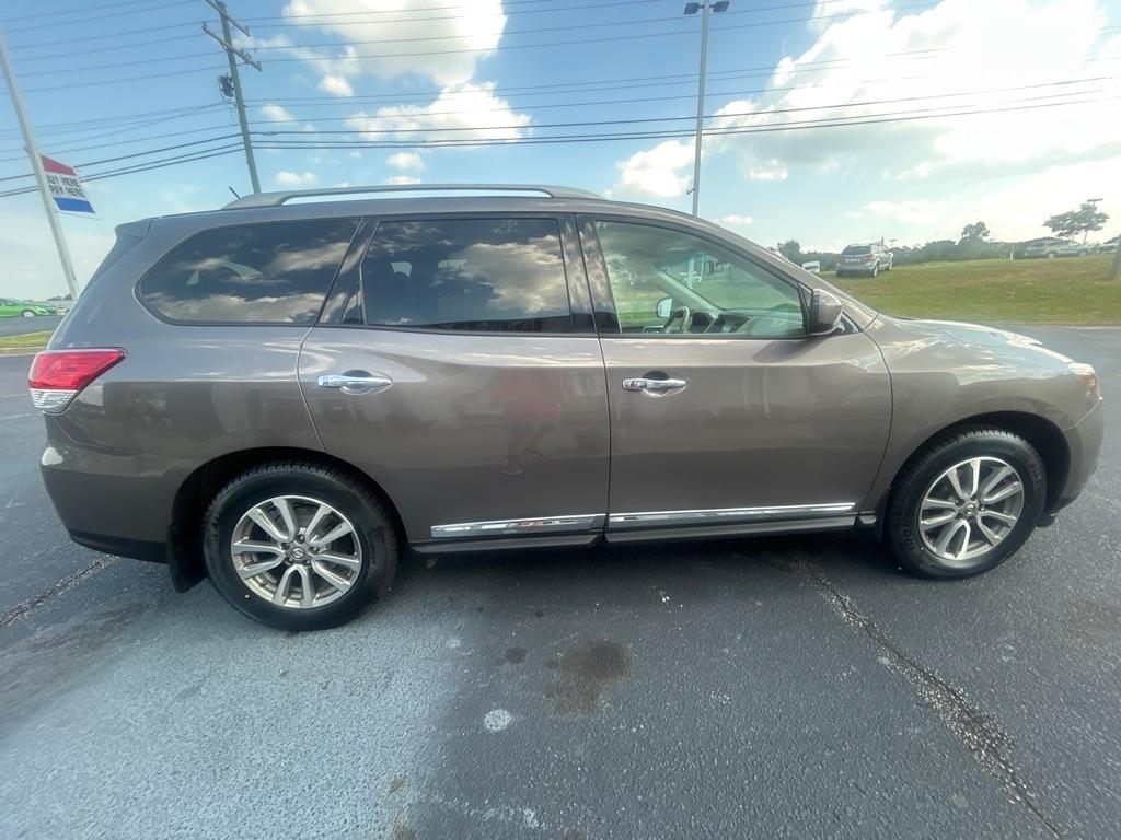 Nissan Pathfinder  2014