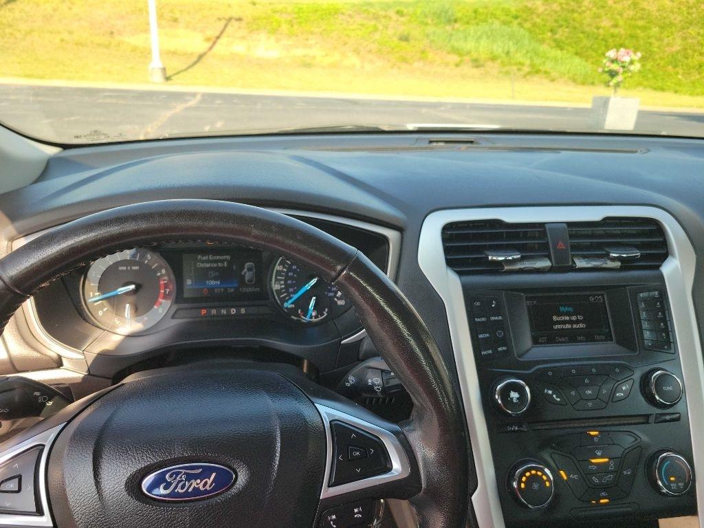 Ford Fusion  2014