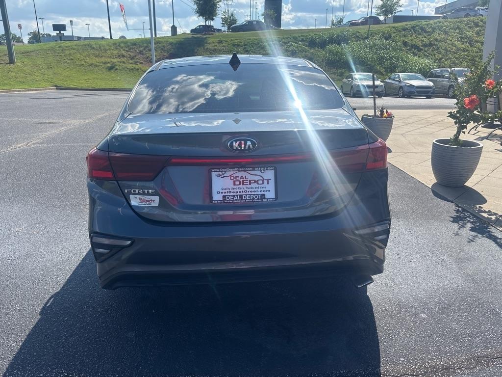 Kia Forte  2021