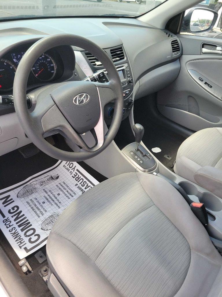Hyundai Accent  2017
