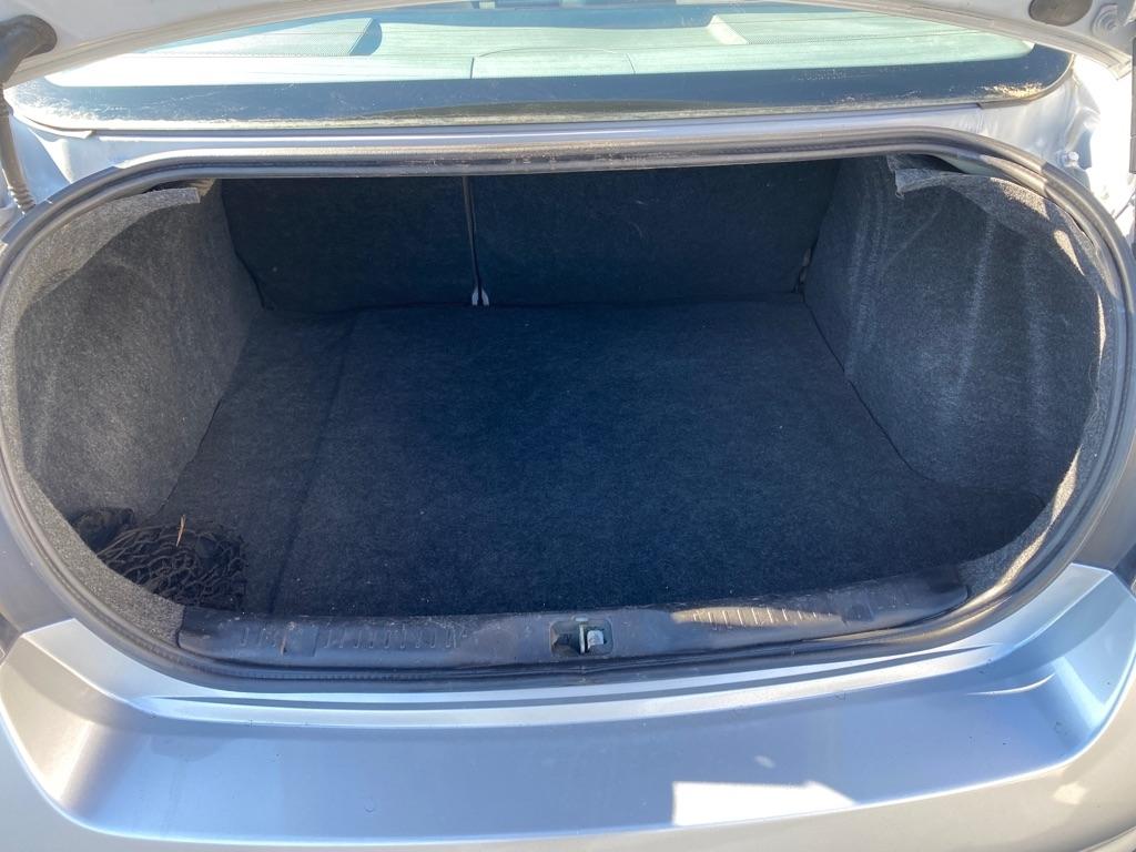 Nissan Sentra  2012