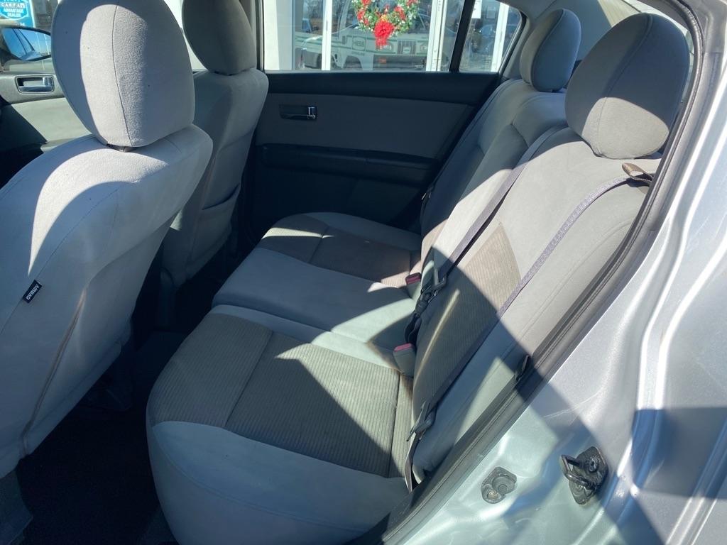 Nissan Sentra  2012