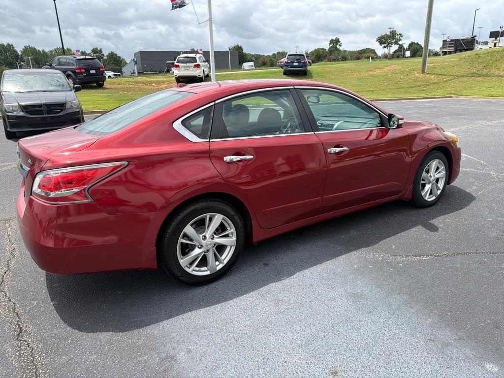 Nissan Altima  2015