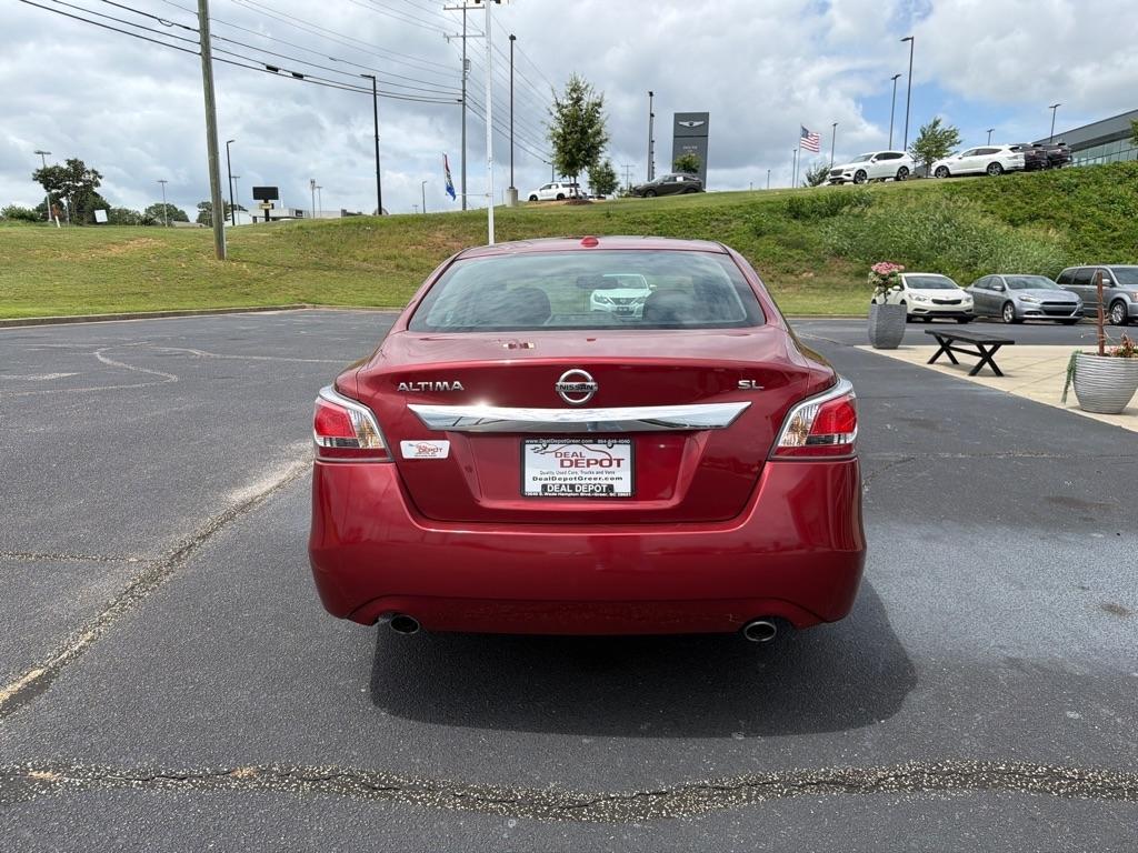 Nissan Altima  2015