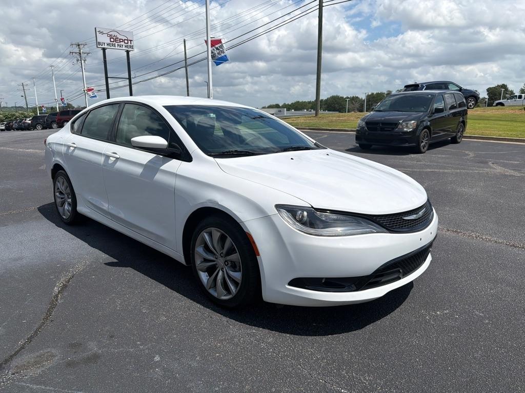 Chrysler 200  2015