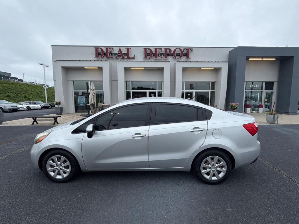 Kia Rio  2015