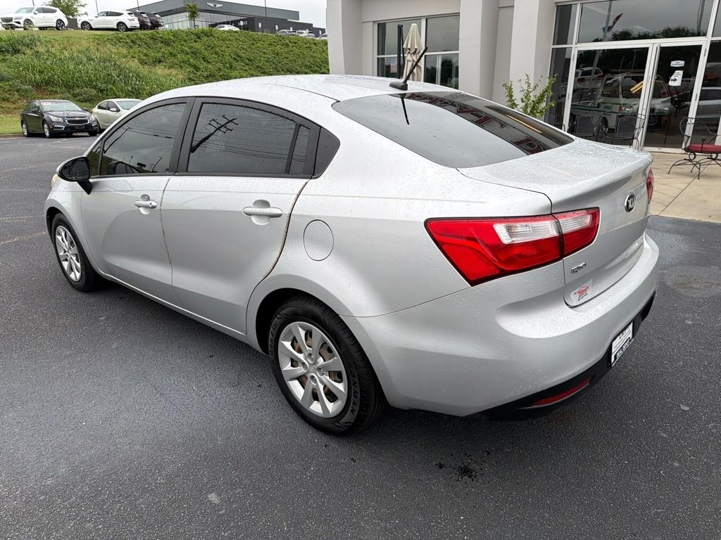 Kia Rio  2015