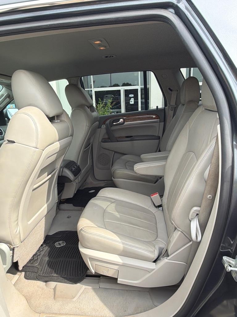 Buick Enclave  2012