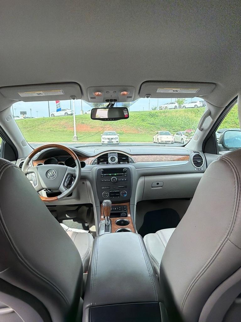 Buick Enclave  2012
