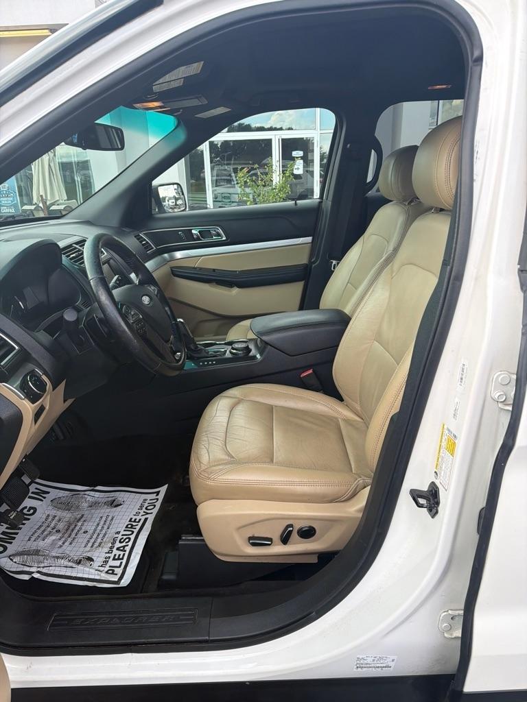 Ford Explorer  2016
