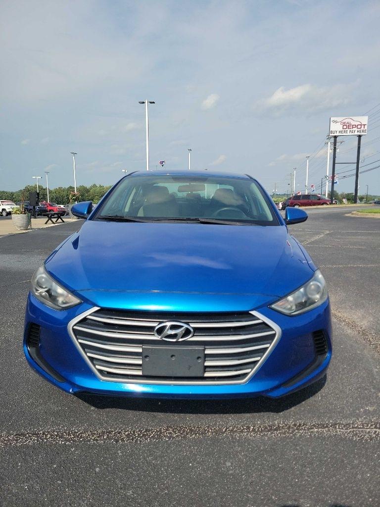 Hyundai Elantra  2017