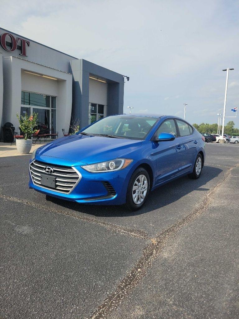 Hyundai Elantra  2017