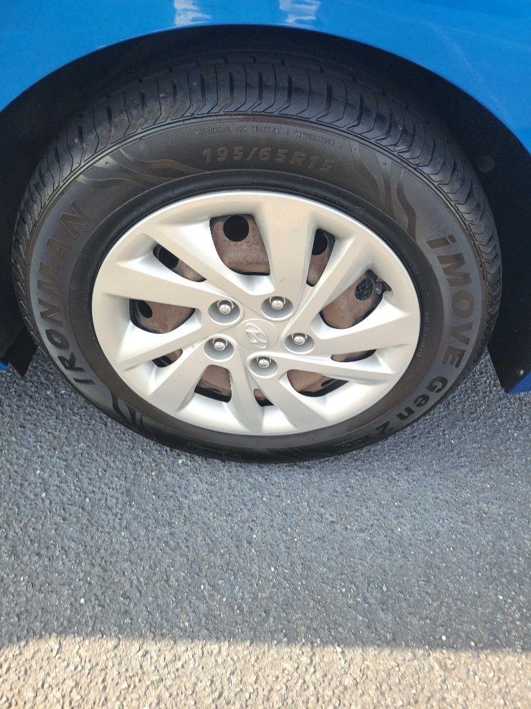 Hyundai Elantra  2017