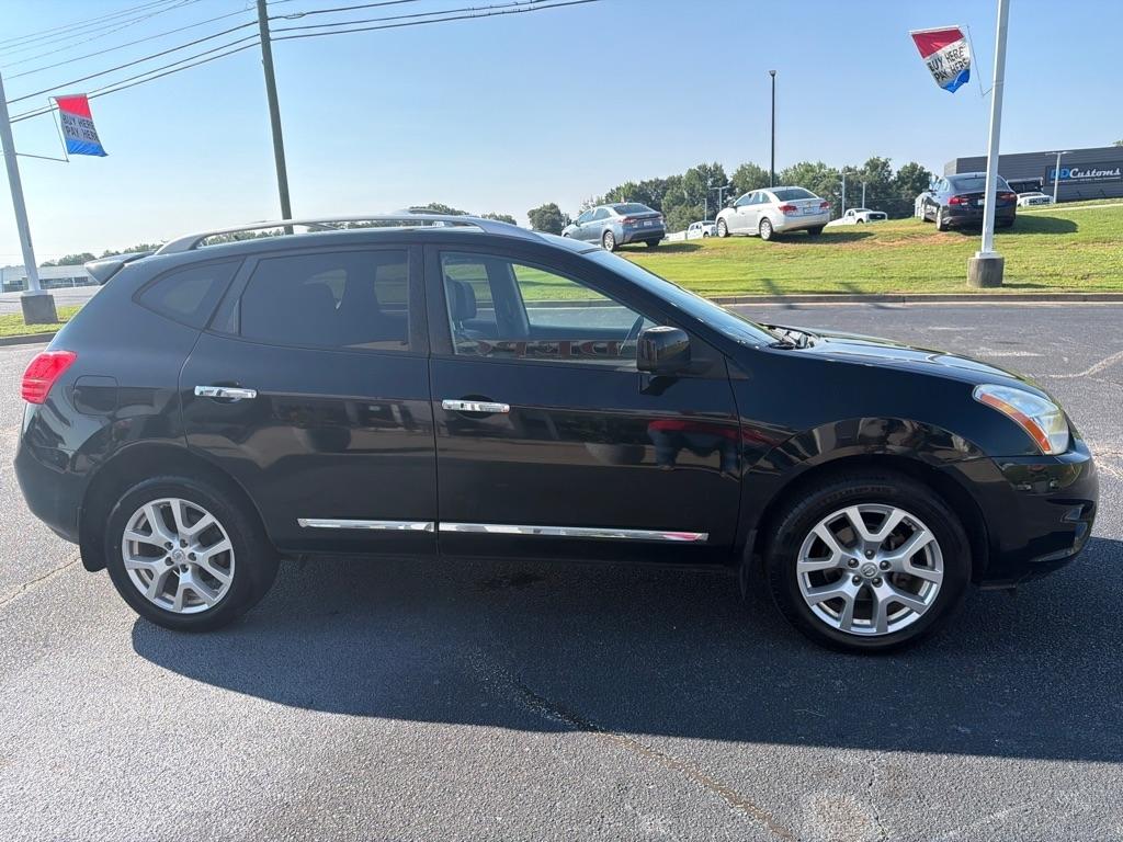 Nissan Rogue  2012