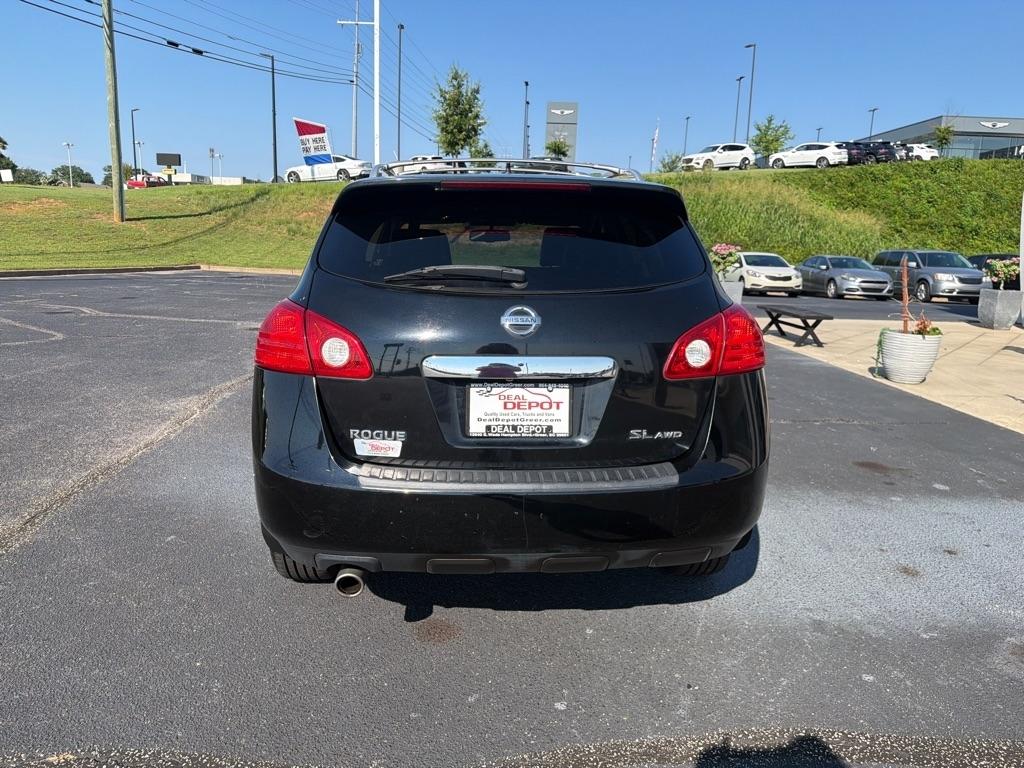 Nissan Rogue  2012