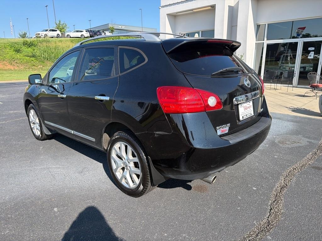 Nissan Rogue  2012