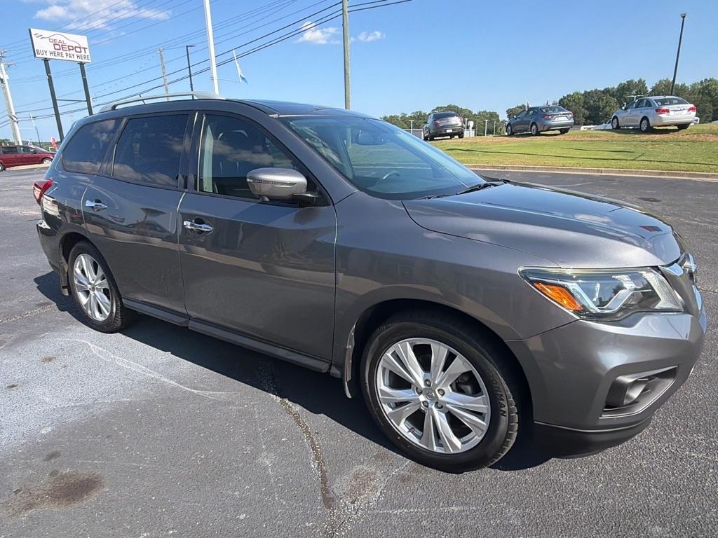 Nissan Pathfinder  2018