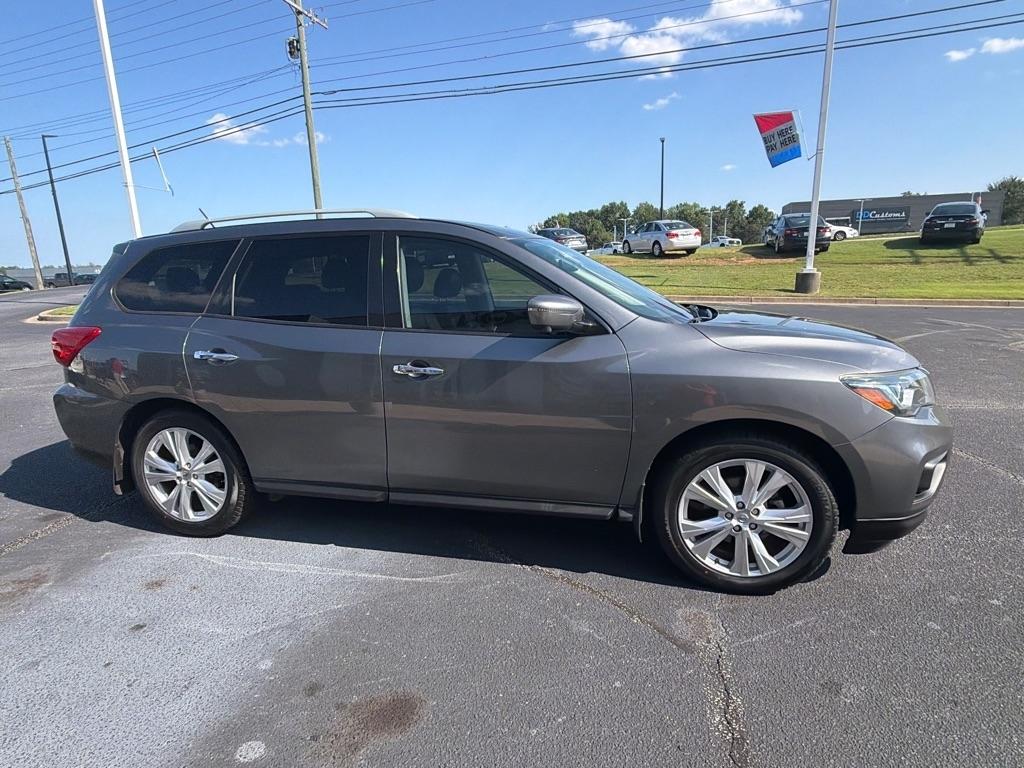 Nissan Pathfinder  2018