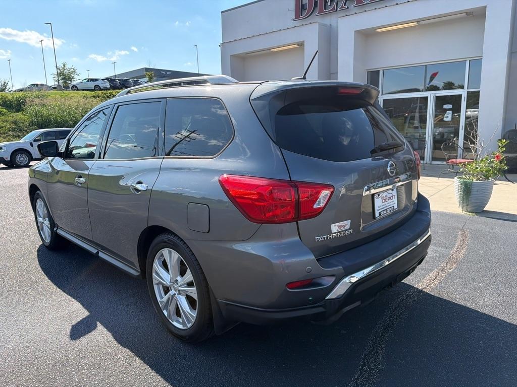 Nissan Pathfinder  2018