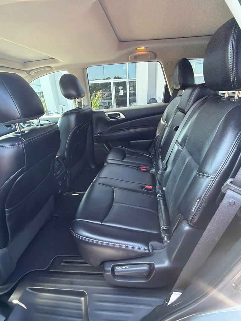 Nissan Pathfinder  2018