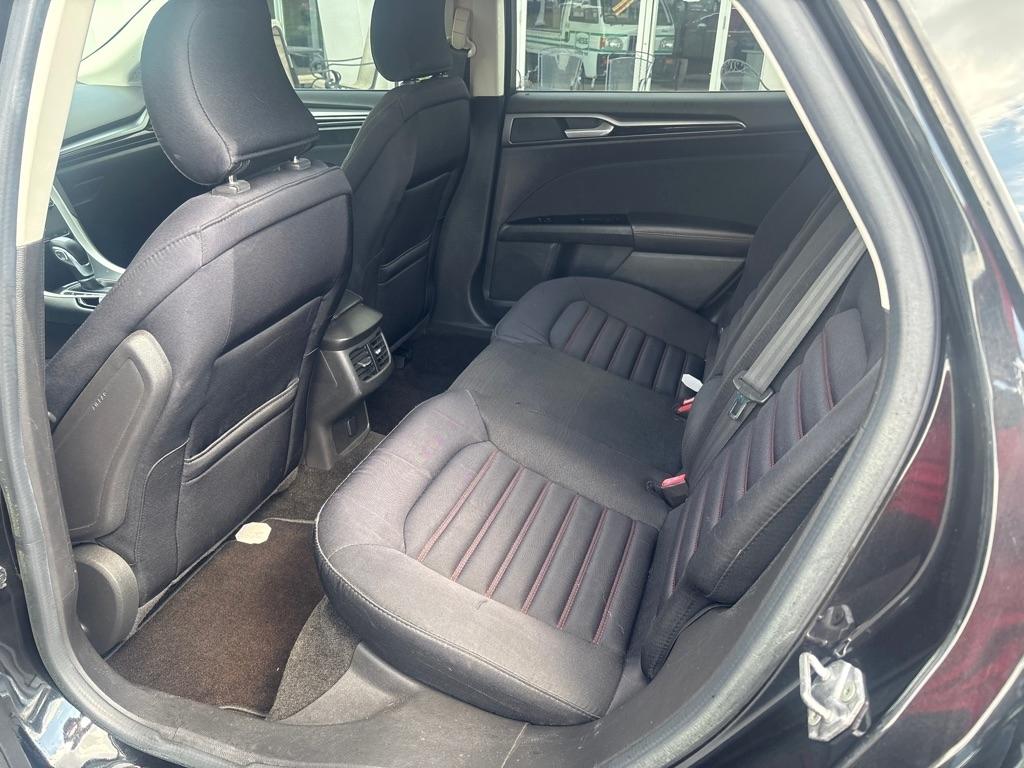 Ford Fusion  2015