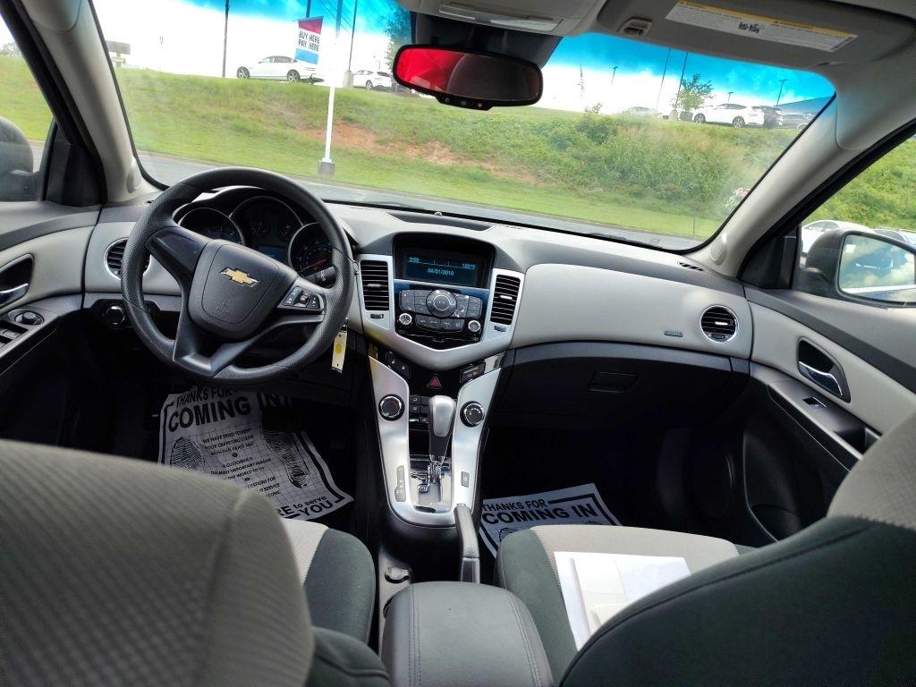 Chevrolet Cruze  2012