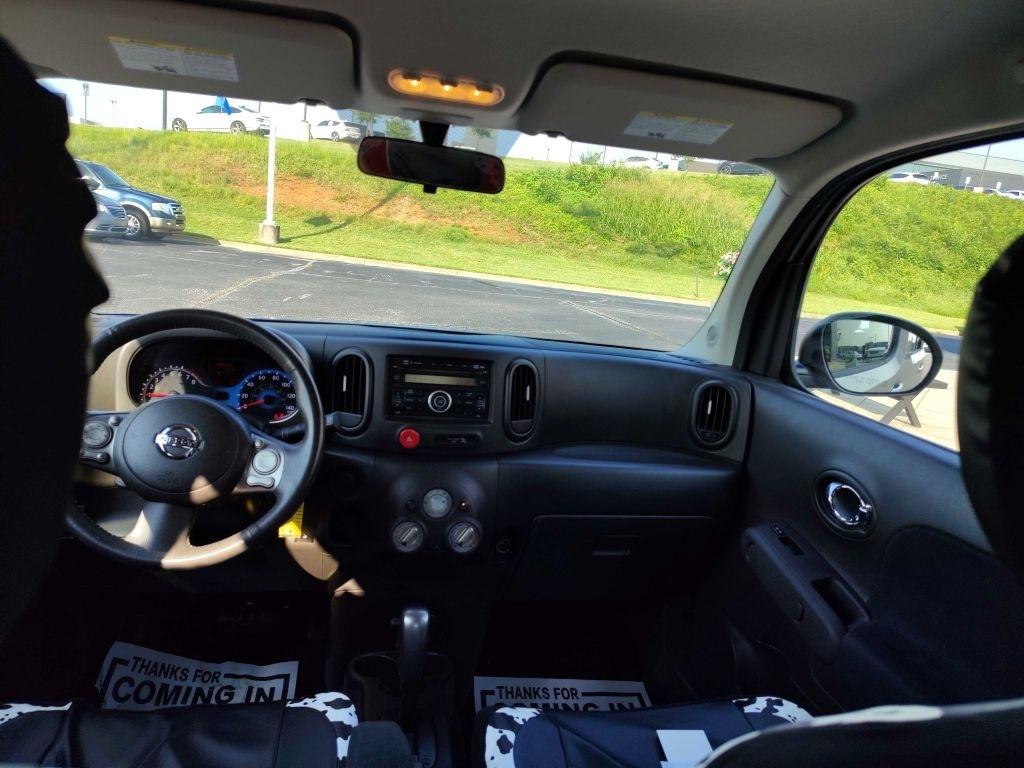 Nissan Cube  2010
