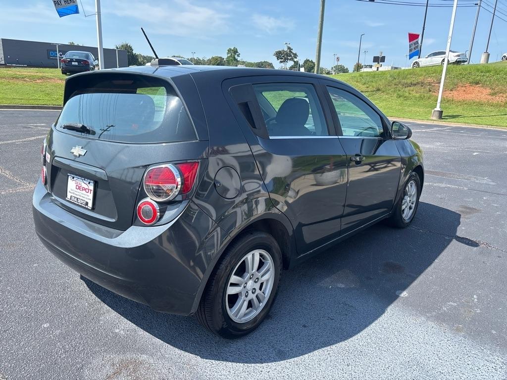 Chevrolet Sonic  2015