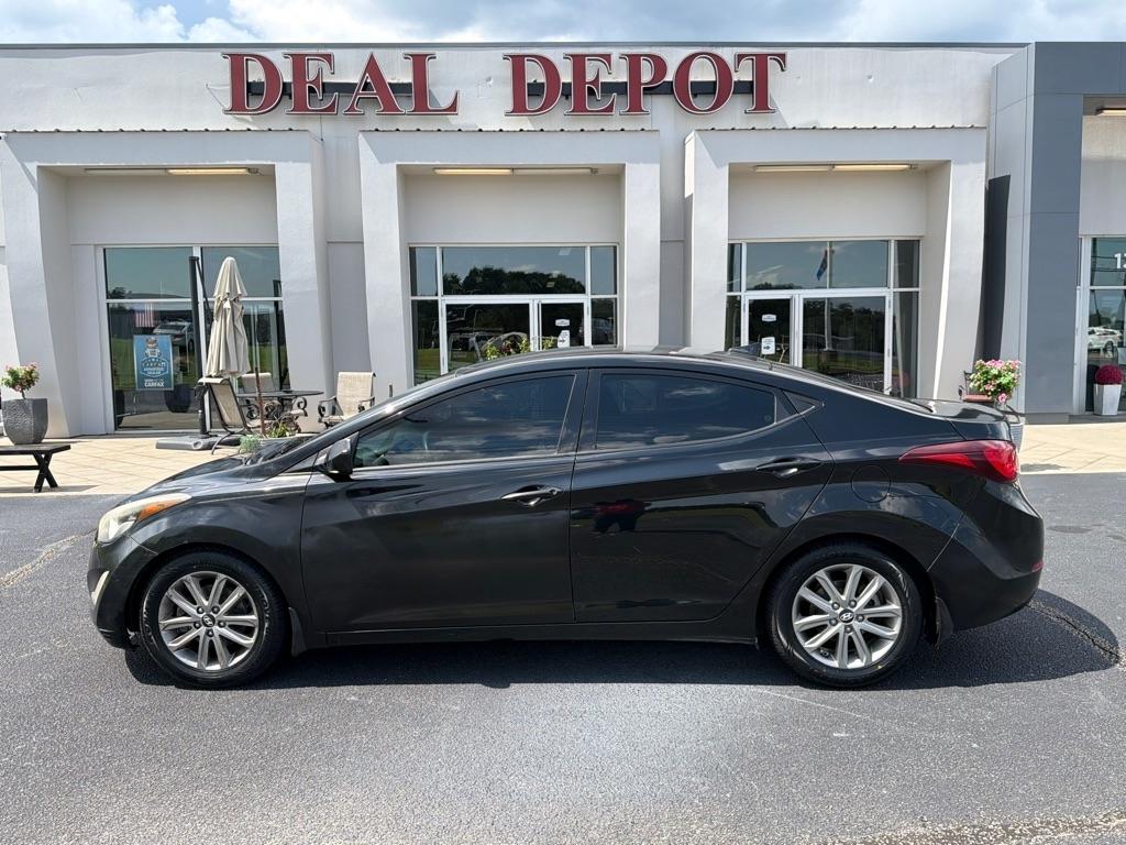 Hyundai Elantra  2016