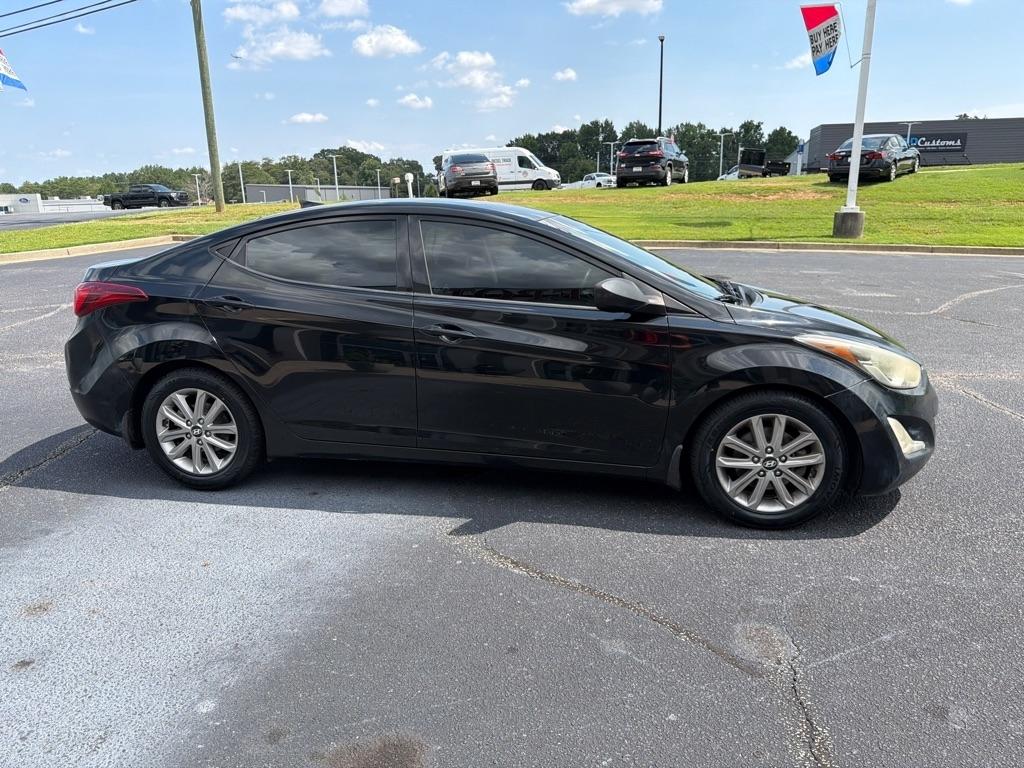 Hyundai Elantra  2016