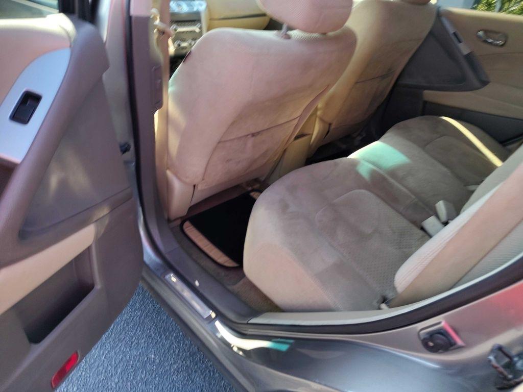 Nissan Murano  2011