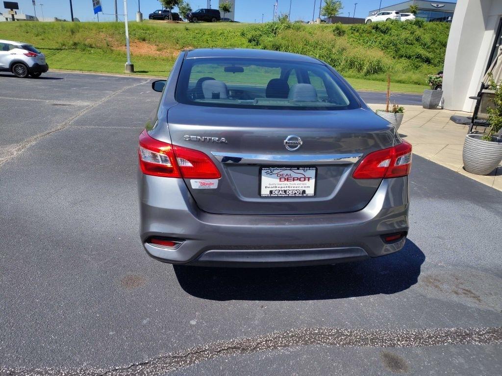 Nissan Sentra  2019