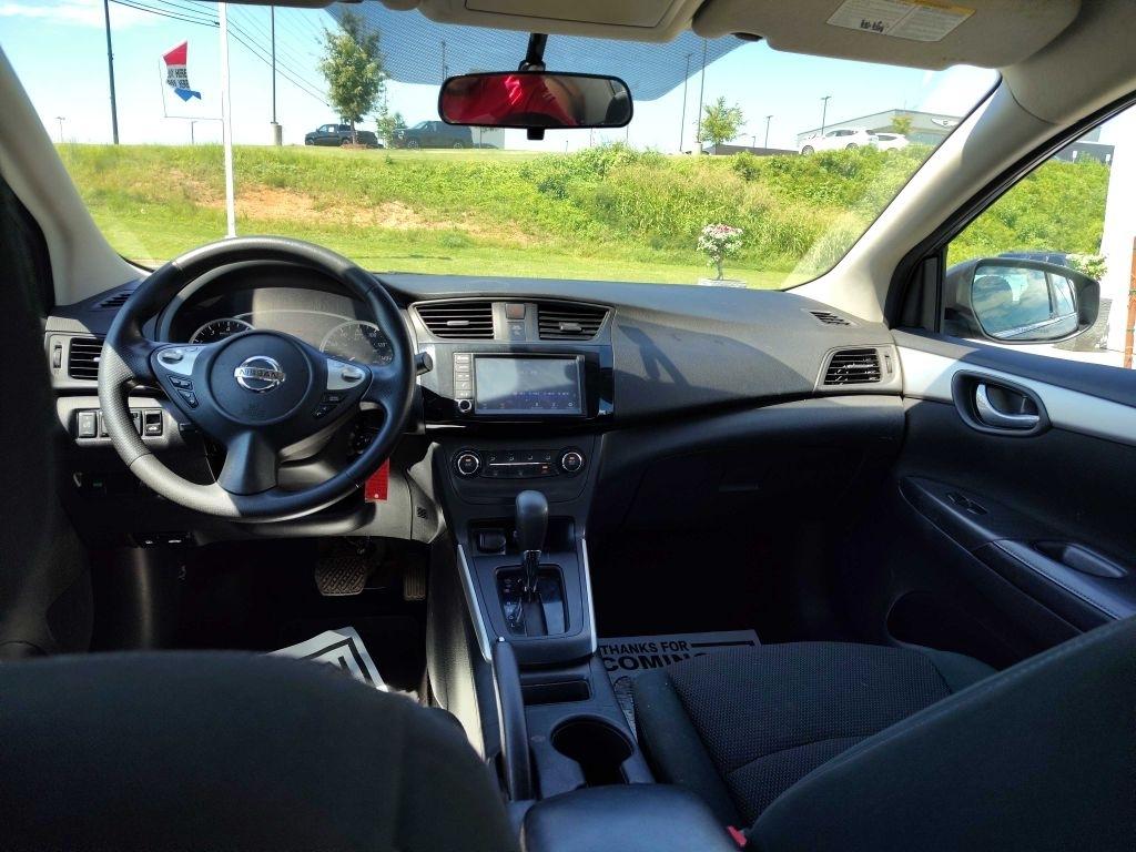 Nissan Sentra  2019