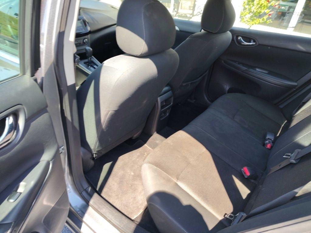 Nissan Sentra  2019